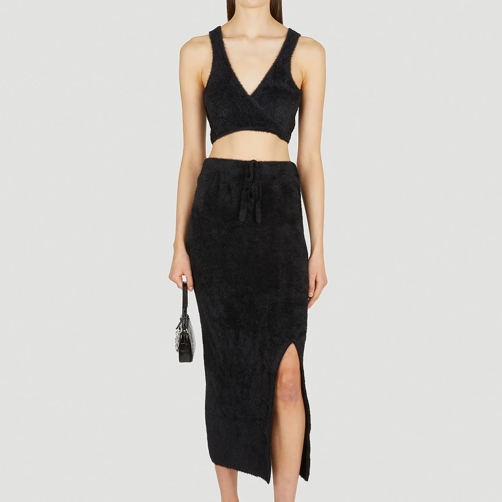 Ester Manas Fluffy Crop Top Black Dames