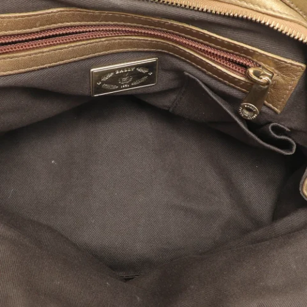 Bally Pre-owned Fabric handbags Green Dames