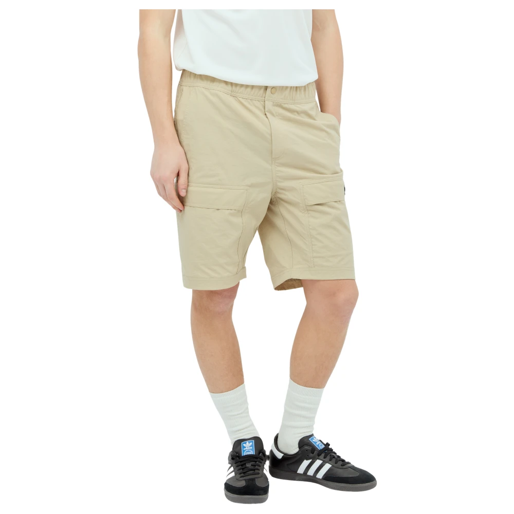 Adidas Originals Cargo Shorts Logo Patch Beige Heren