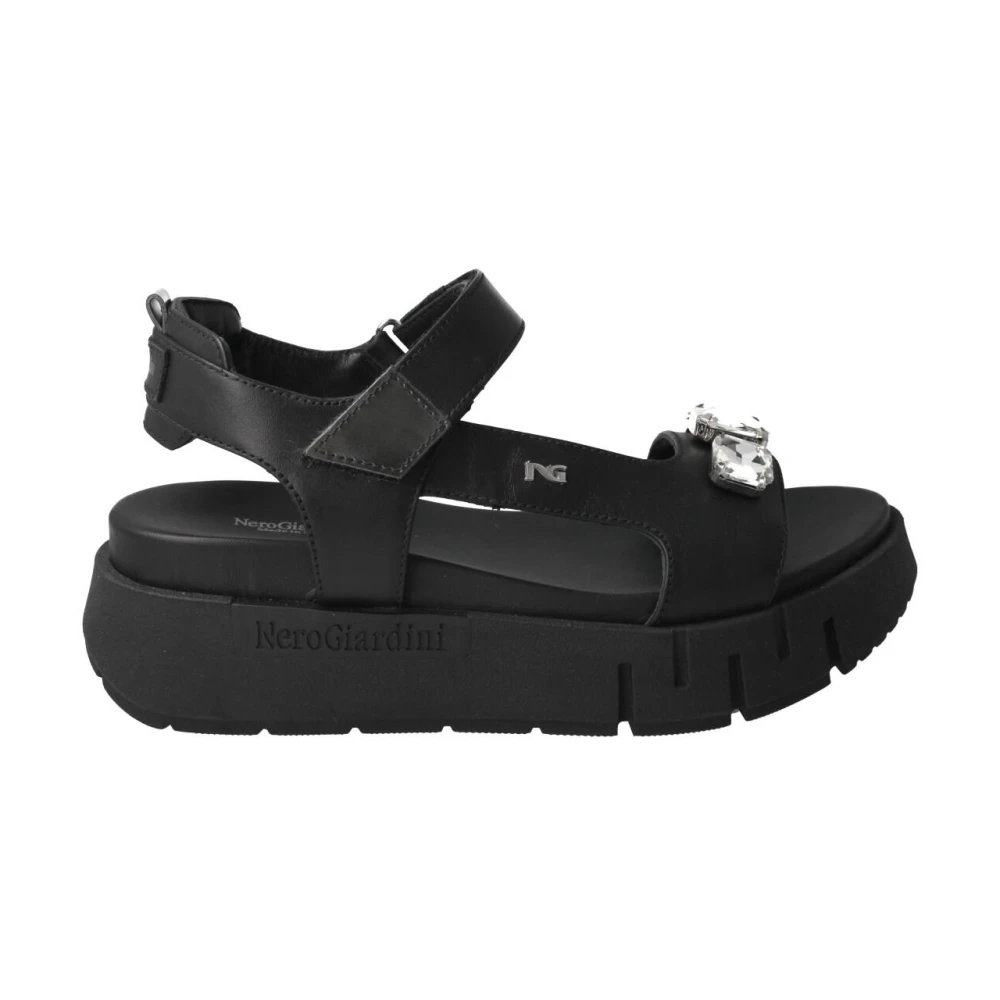 Shoes > Sandals > Flat Sandals - - Nerogiardini - Modalova