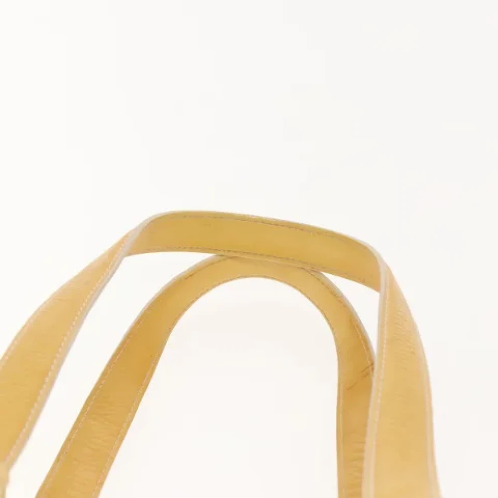 Bally Pre-owned Wool shoulder-bags Beige Dames