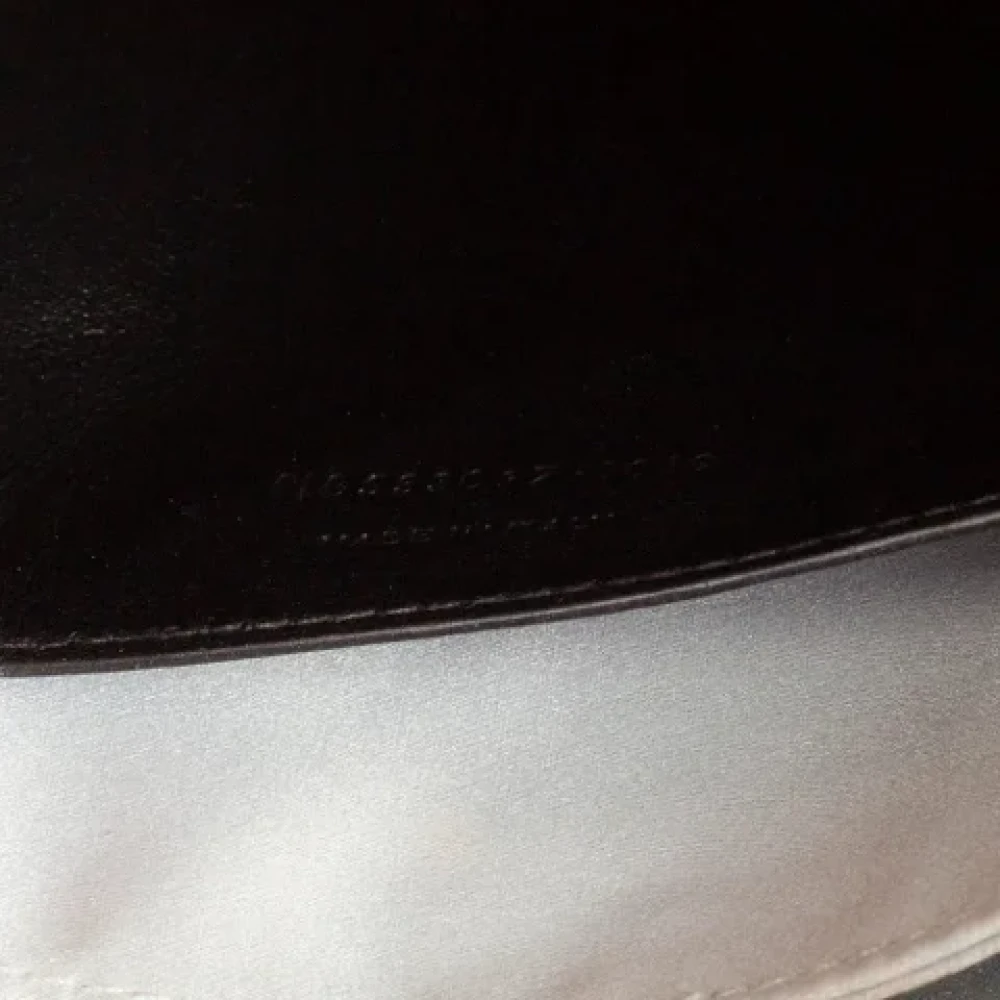 Yves Saint Laurent Vintage Pre-owned Leather shoulder-bags Beige Dames