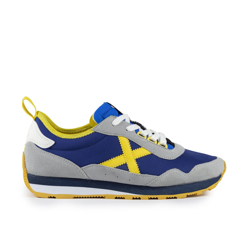 Shoes > Sneakers - - Munich - Modalova