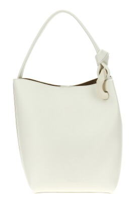 the-jwa-corner-bucket