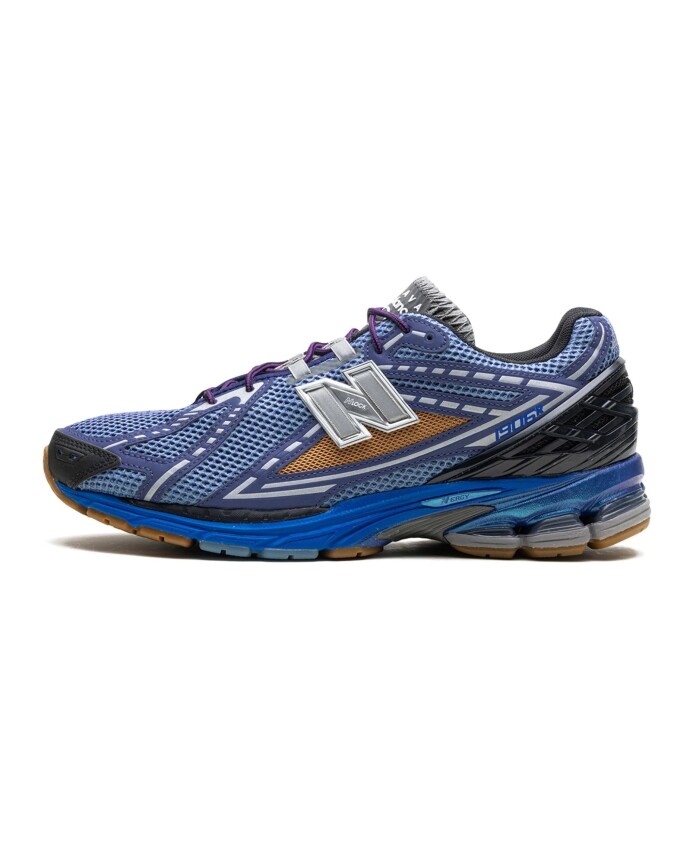 action-bronson-medusa-blue-sneakers