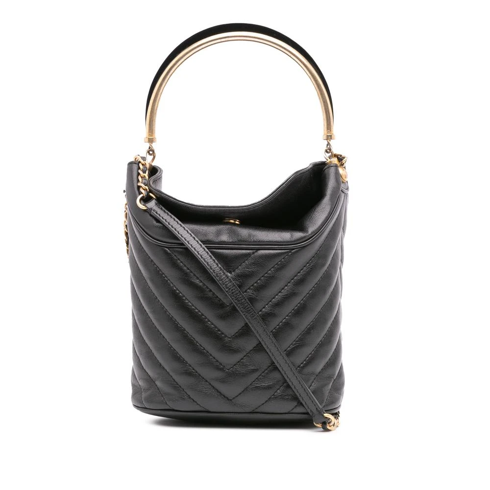 Chanel Vintage Women's Black Pre-Owned Quilted Leather Bucket Bag