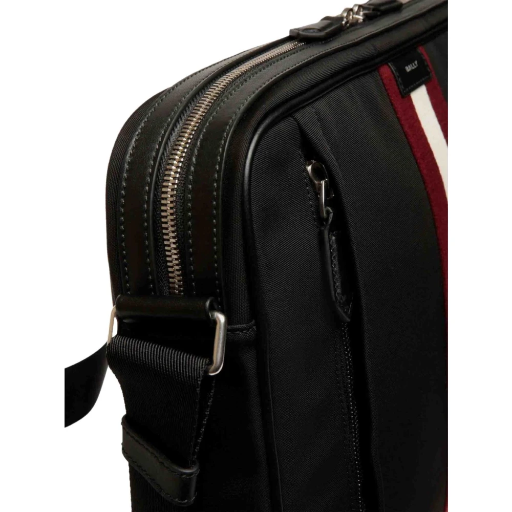 Bally Zwarte Crossbody Tas met Voorvak Black Heren