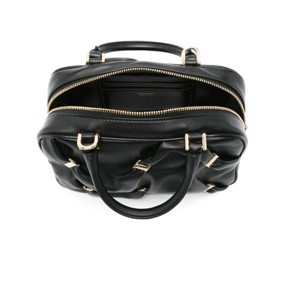 Salvatore Ferragamo Zwarte Rits Bovenste Handvat Schoudertas Black Dames