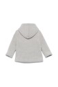 manteau-gris-en-feutre-a-double-boutonnage