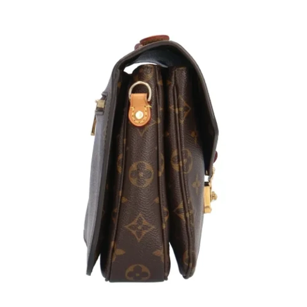 Louis Vuitton Vintage Pre-owned Canvas shoulder-bags Brown Dames