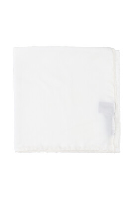 white-scarf-collection