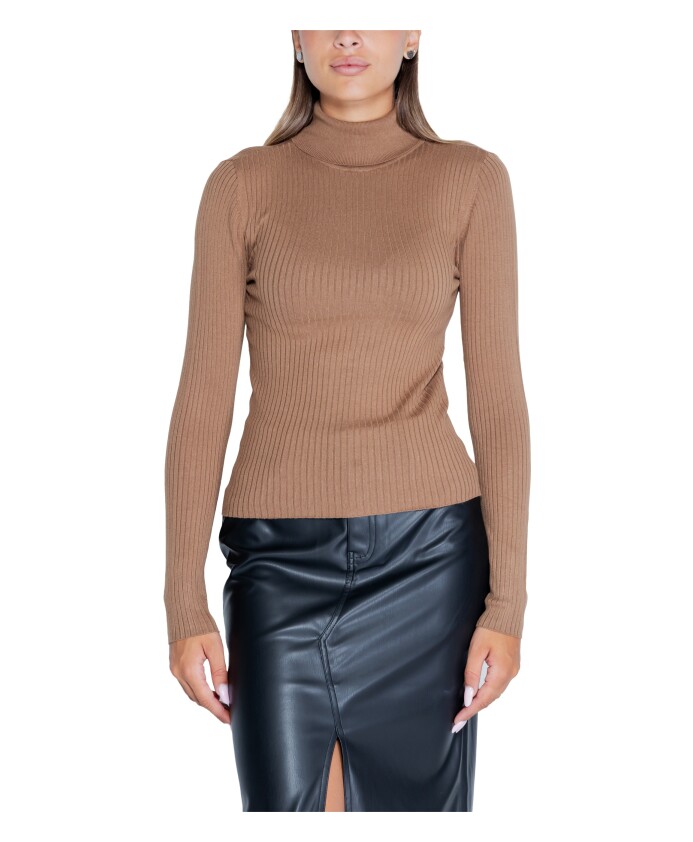 pull-a-col-roule-en-tricot