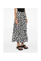 jupe-midi-avec-details-plisses