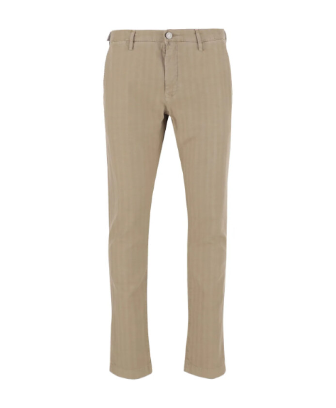 beige-jeans-for-men
