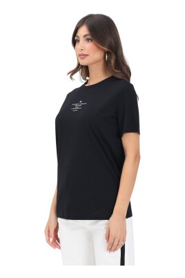 t-shirt-noir-avec-impression-de-collection