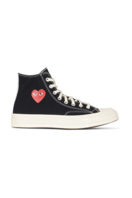black-sneakers-with-small-red-heart