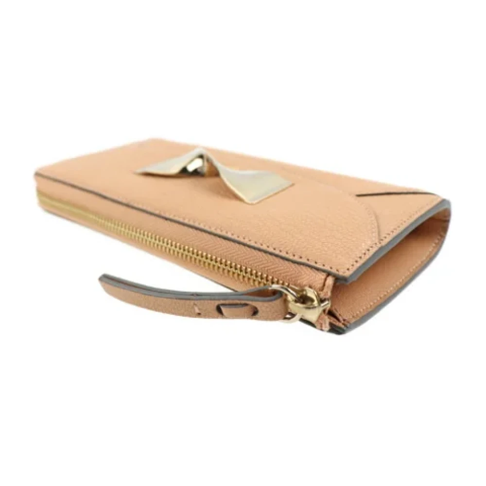 Chloé Pre-owned Leather wallets Beige Dames