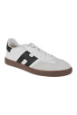 sneakers-en-cuir-cool-avec-semelle-ambre