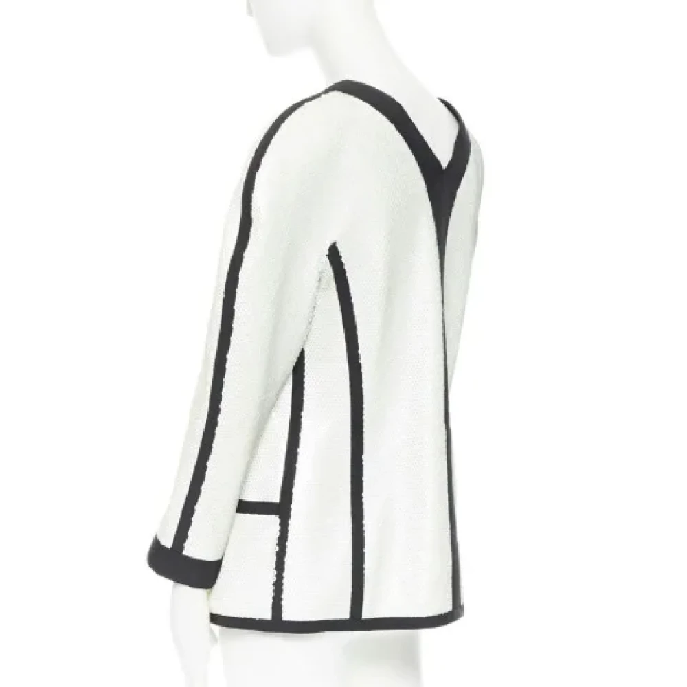 Chanel Vintage Pre-owned Polyester outerwear White Dames