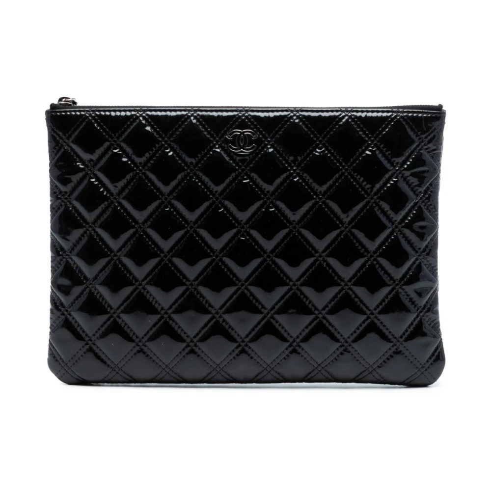 Chanel Vintage Women's Black Vintage Clutches, One Size, Pre-Owned Quilted Pouch