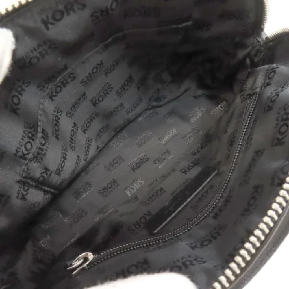 Michael Kors Pre-owned Fabric handbags Black Dames