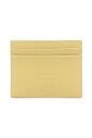 sacs-jaunes-pour-un-look-elegant