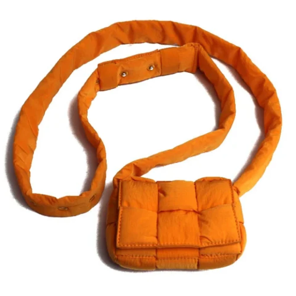 Bottega Veneta Vintage Pre-owned Fabric shoulder-bags Orange Dames