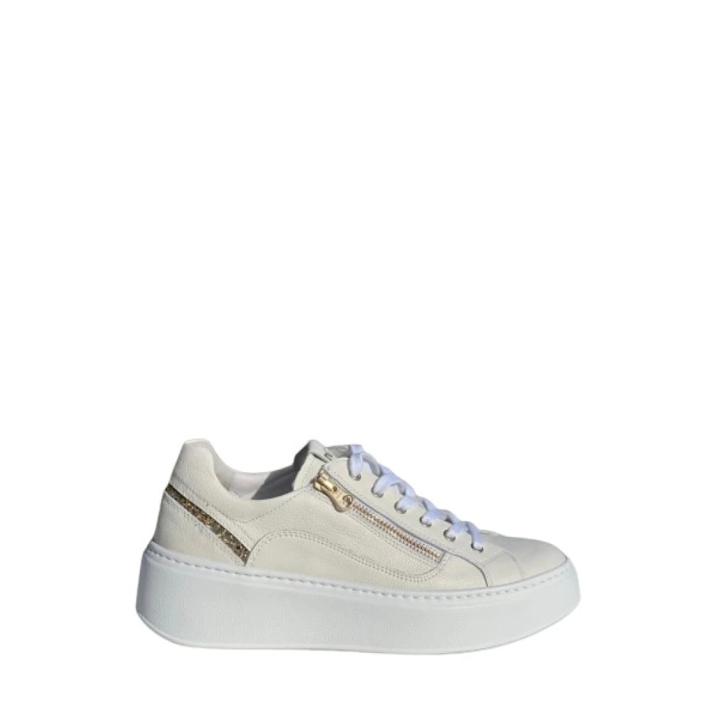 Nerogiardini Sneakers Dames Schoenen Wit