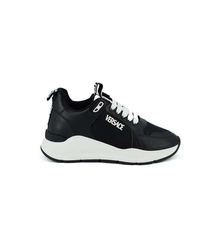 sneakers-en-cuir-noir-et-blanc