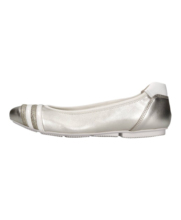 chaussures-plates-gris
