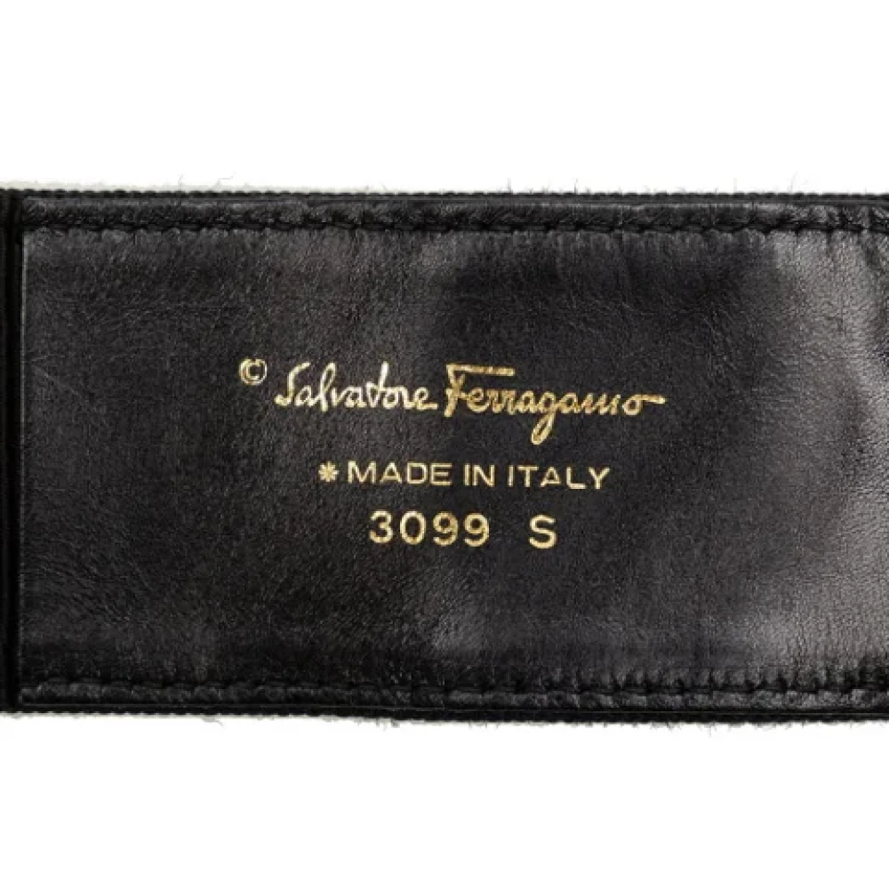 Salvatore Ferragamo Pre-owned Leather belts Black Dames