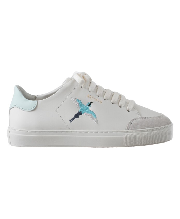 minimalist-bee-bird-sneaker