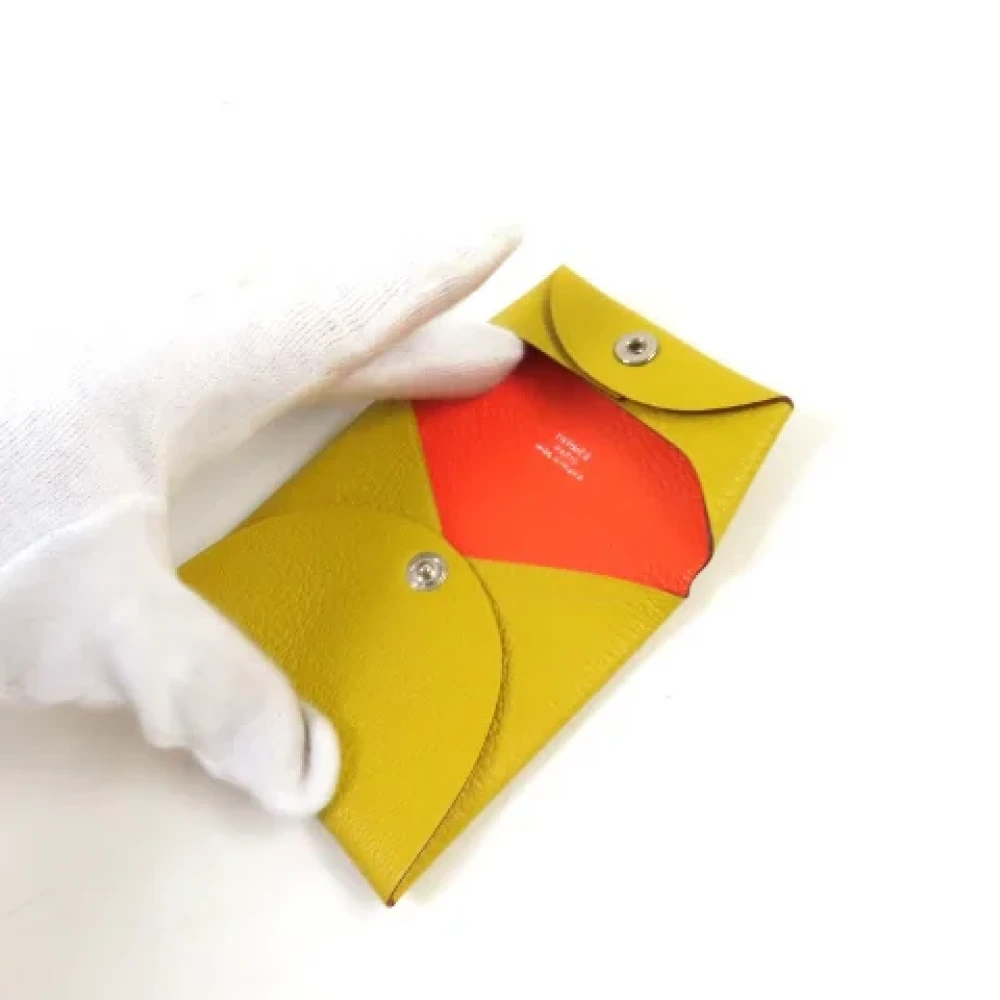 Hermès Vintage Pre-owned Leather wallets Yellow Dames