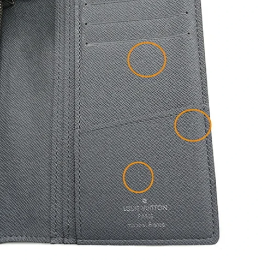 Louis Vuitton Vintage Pre-owned Leather wallets Gray Heren