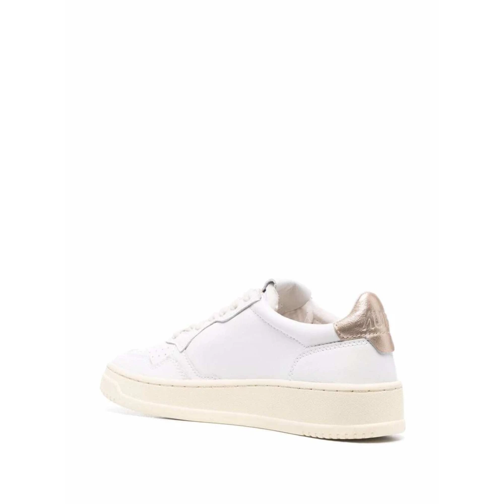 Autry Witte Leren Sneakers met Veters White Dames