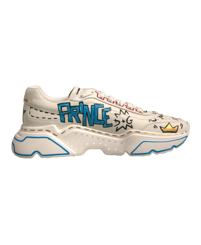 hand-painted-sneakers
