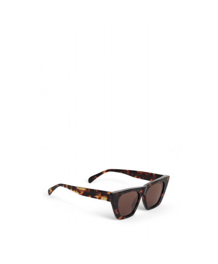 lunettes-de-soleil-carrees-angulaires-avec-monture-ecaille