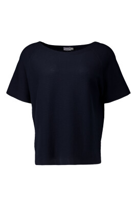 dark-blue-sweaters