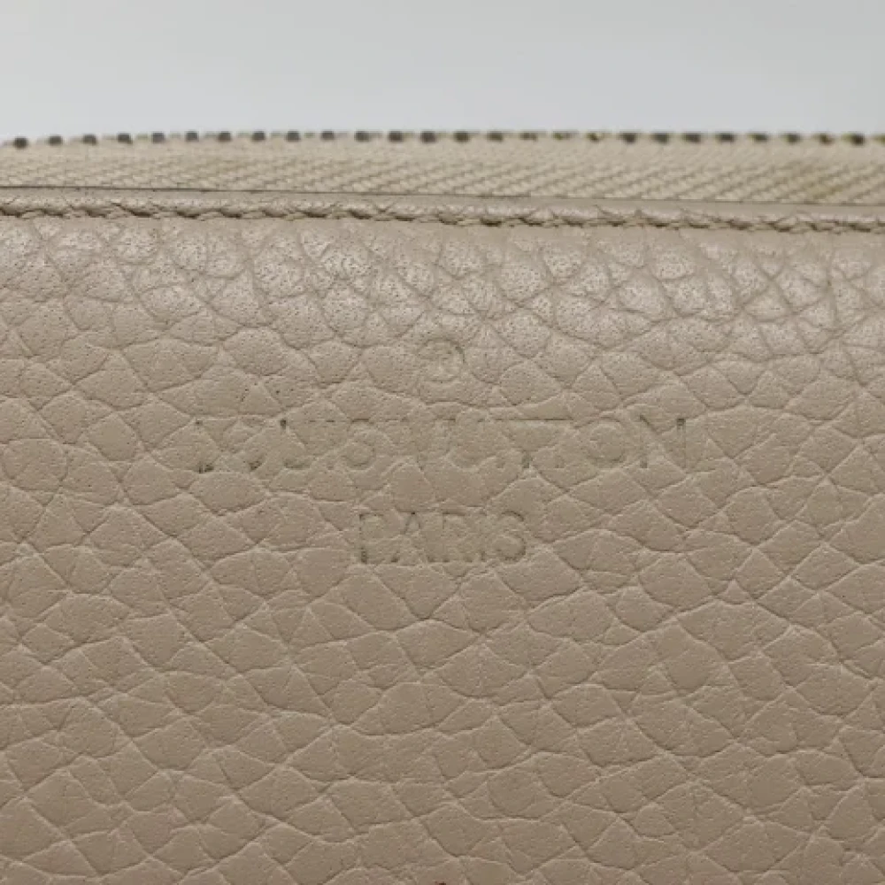 Louis Vuitton Vintage Pre-owned Leather wallets Beige Dames