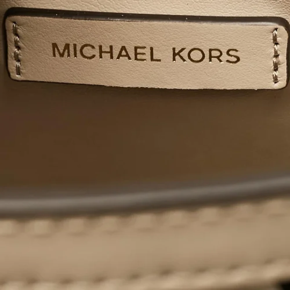Michael Kors Pre-owned Leather totes Beige Dames