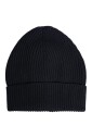 black-cashmere-knitted-winter-beanie-hat