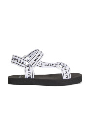 Platta logossandaler