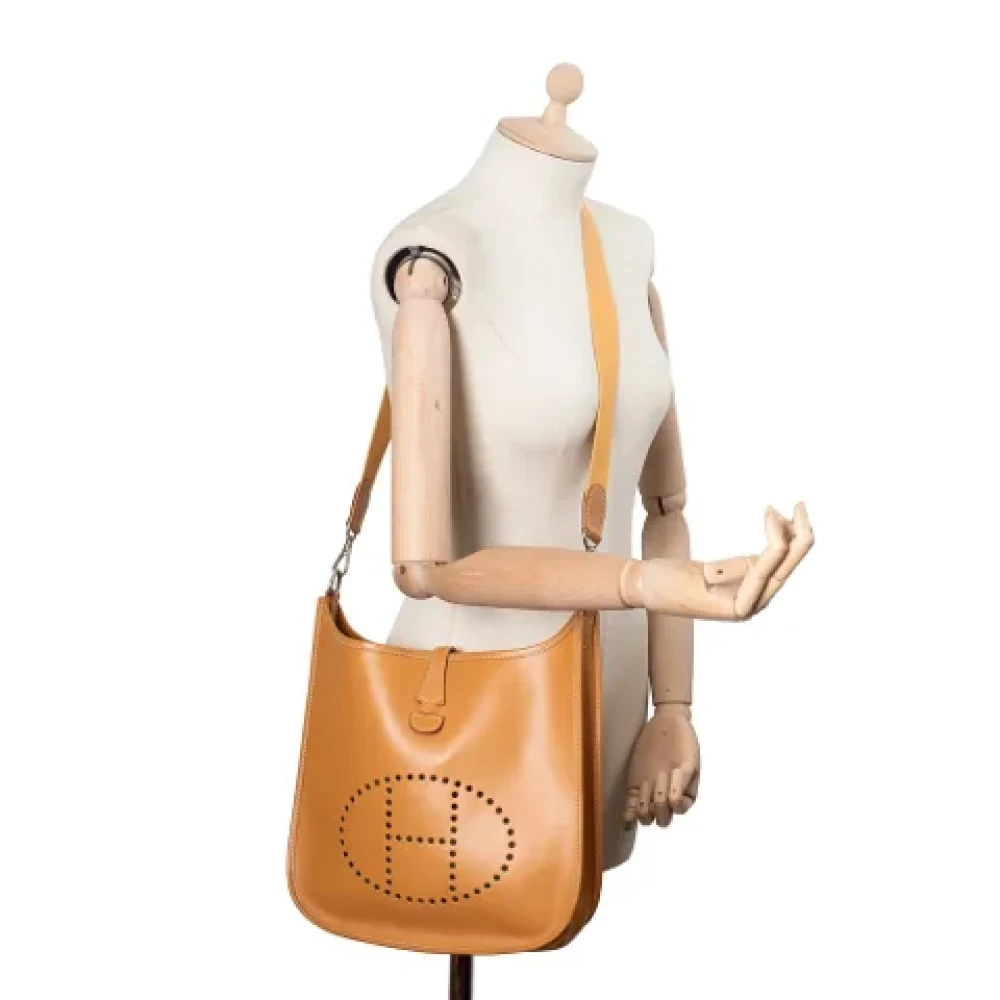 Hermès Vintage Pre-owned Leather shoulder-bags Beige Dames