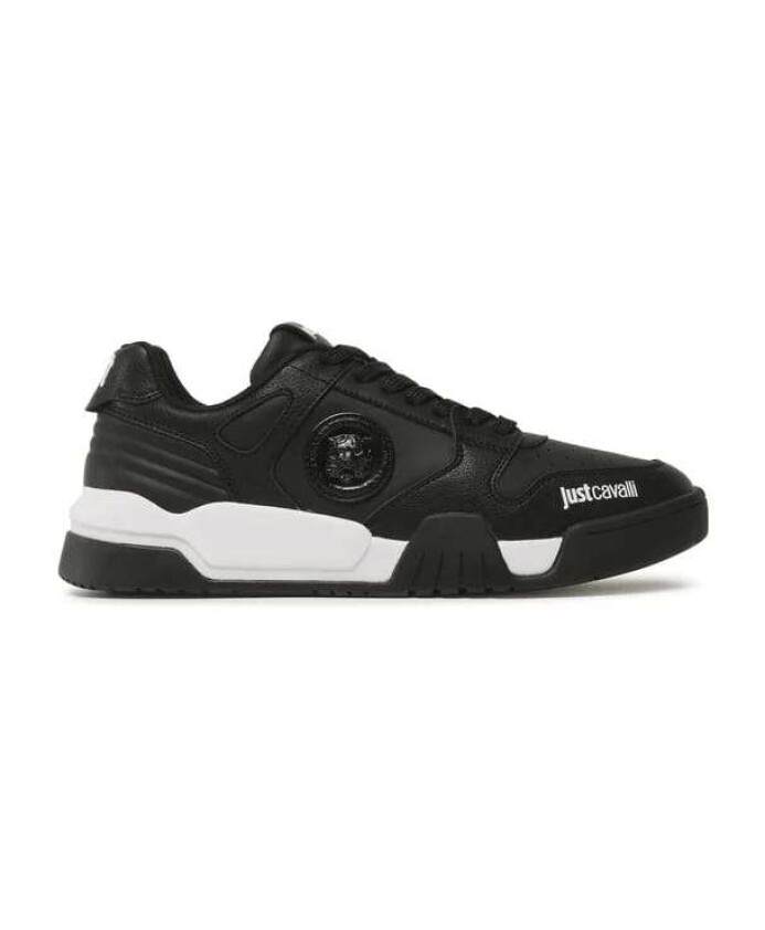 casual-sneakers-for-everyday-wear