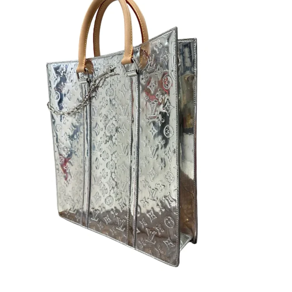 Louis Vuitton Vintage Pre-owned Fabric handbags Gray Dames