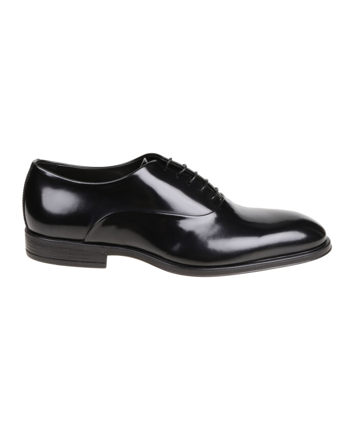 chaussures-formelles-en-cuir