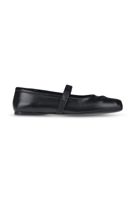 stylish-sandals