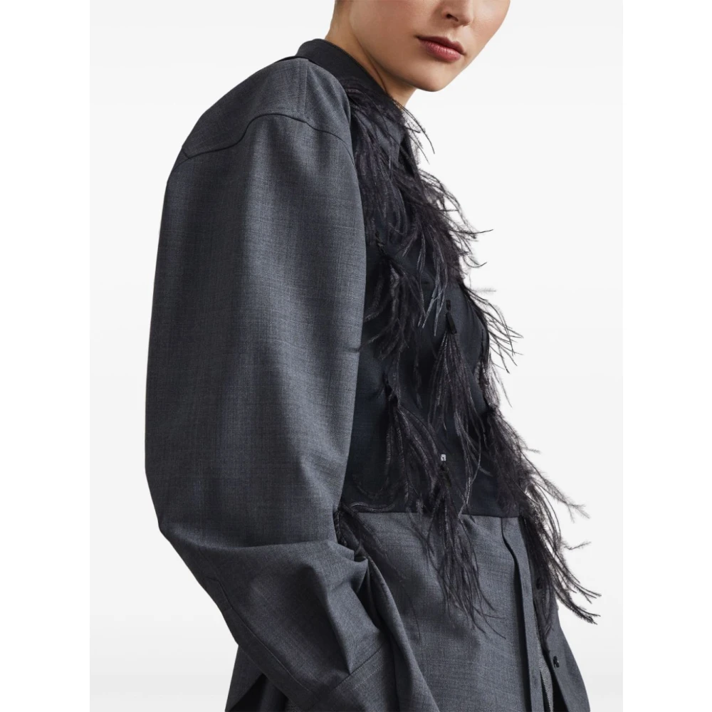 BRUNELLO CUCINELLI Zwarte Veer Detail Top Black Dames