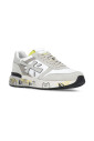 gra-laedersneakers-med-kontrastdetaljer