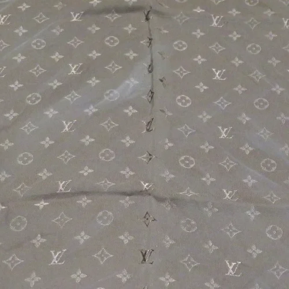 Louis Vuitton Vintage Pre-owned Silk scarves Brown Dames